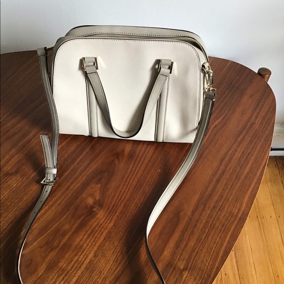 Purse - Picture 2 of 4